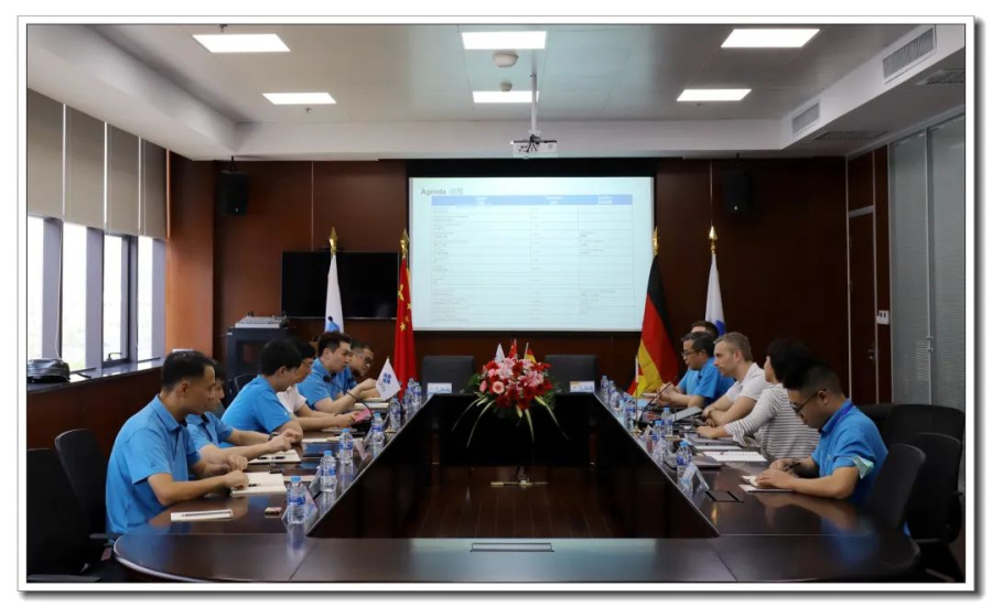 1697611946631594Zr1D.jpg cad0bf448780c898286c388c28643a56.jpg